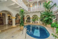 Exclusive Colonial Villa - Free Breakfast, Staff & Housekeeping, Walled City - Виллы