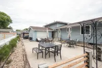 'The Blue Bird' in Columbus: Walk to Pawnee Park! - 2-Star