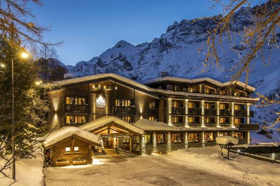 Hotel Hermitage Relais Chateaux Room Reviews Photos Breuil Cervinia 2021 Deals Price Trip Com