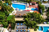 Ark Apart and Suite Hotel - pantai