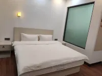 Dongyuan Home Apartment