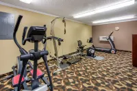 Quality Inn Paradise Creek - Gym