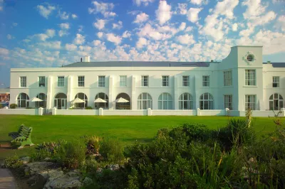 The Marine Hermanus Hotel a Hermanus