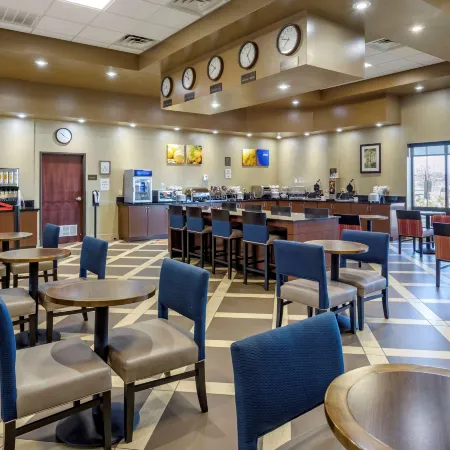 Comfort Suites Batesville