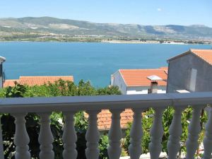 Apartment Bubi A2 Prvi kat Mastrinka, Island Ciovo