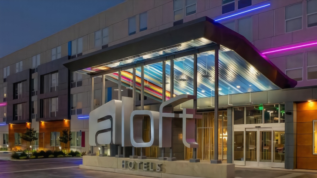 Aloft by Marriott Omaha West