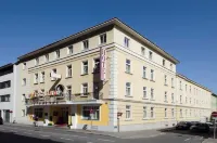 Theater Hotel Salzburg Hotel berhampiran Dataran Mozart