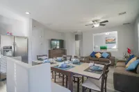 Ultra Modern Las Vegas Home 20min From The Strip Tモバイル周辺のホテル