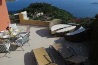 Stunning Penthouse with Panoramic Views of EZE Village and the French Riviera