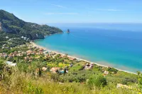 Studio Apartments "maria" with Pool in Agios Gordios Beach - Bjergudsigt
