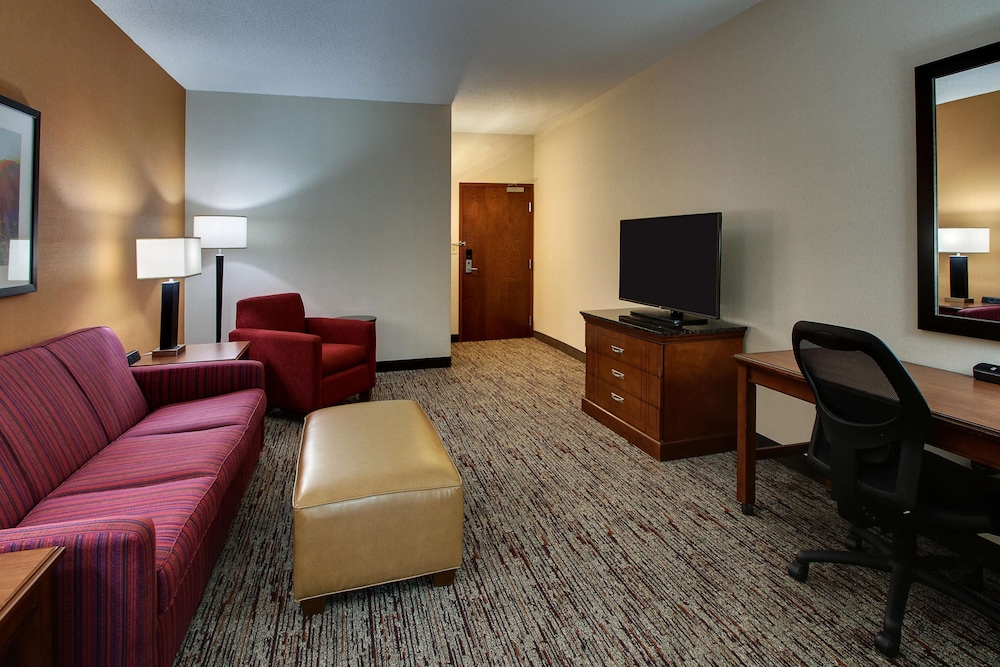 Drury Inn & Suites Charlotte Northlake