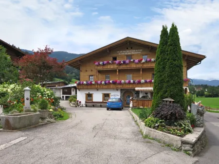 Punggerhof Отели рядом с достопримечательностью «Skischule Optimal»