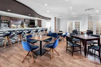 Hilton Garden Inn San Francisco/Oakland Bay Bridge - bar