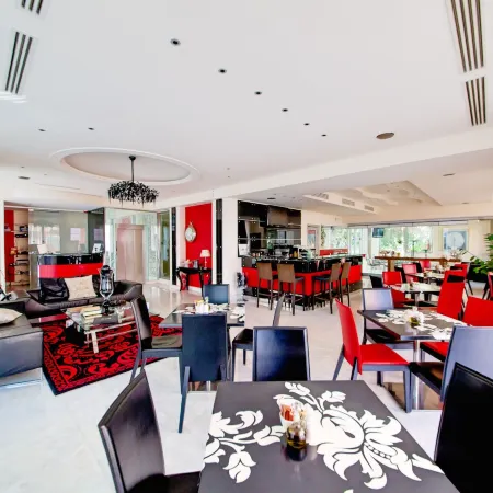 Comfy Boutique Hotel