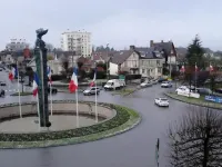 Hôtel le Hussard Hotels in Saint-Leonard-des-Bois