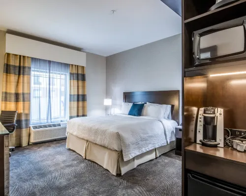 Fairfield Inn & Suites Denver Downtown Hotels near Lo-Hi