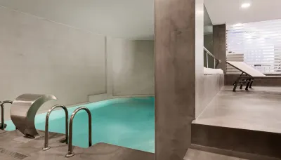 NH Valencia Las Artes Hotels near Benimar recinte privat
