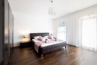 Luxury City Villa Trogir - Bungalows