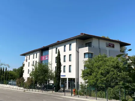 Mercure Aix-en-Provence la Duranne Gare TGV