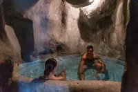 Distinction Hotel Rotorua - Hot Springs