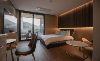 Hongcheon Okam Lux Club Pension and Kids Pool Villa