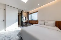 Gunsan LAONHAJE - Pools