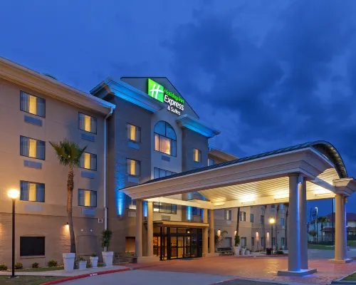 Holiday Inn Express & Suites LAREDO-EVENT CENTER AREA by IHG Hotels in Laredo