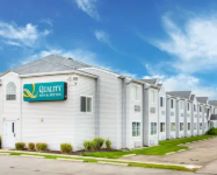 Quality Inn & Suites North-Polaris