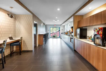 Microtel Inn & Suites by Wyndham Warsaw