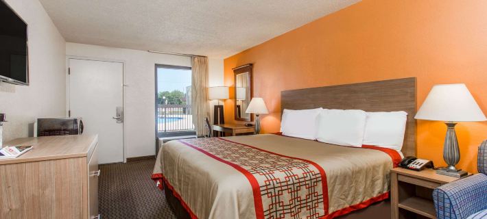 Days Inn by Wyndham Norfolk Airport Hotels in Norfolk