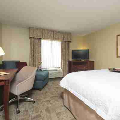 ハンプトン イン & スイーツ ブルーミントン - ノーマル Rooms