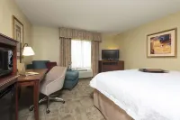 Hampton Inn & Suites Bloomington-Normal Hotels in Normal