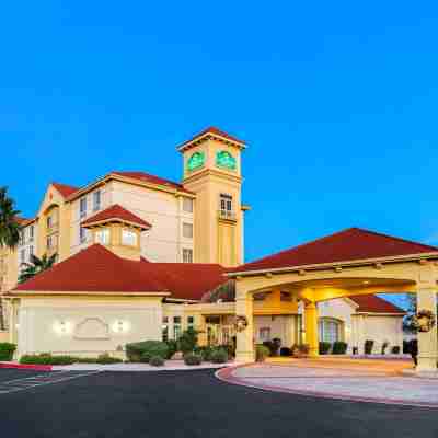 La Quinta Inn & Suites by Wyndham Mesa Superstition Springs Hotel Exterior