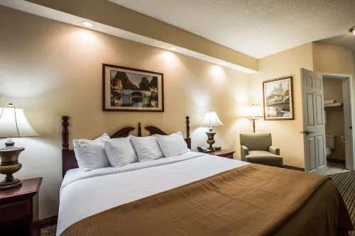 Quality Inn Hotels in Sullivan County