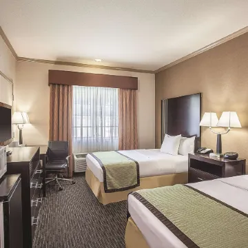 La Quinta Inn & Suites by Wyndham Davis