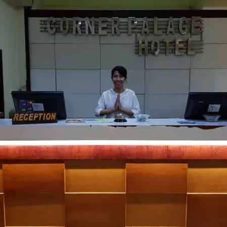 Corner Palace Hotel