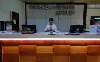 Corner Palace Hotel