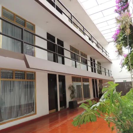 Hotel Lizbeth