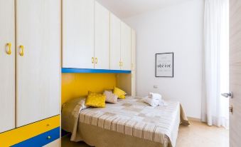 Emanuele III - 4 Bedroom Apartment