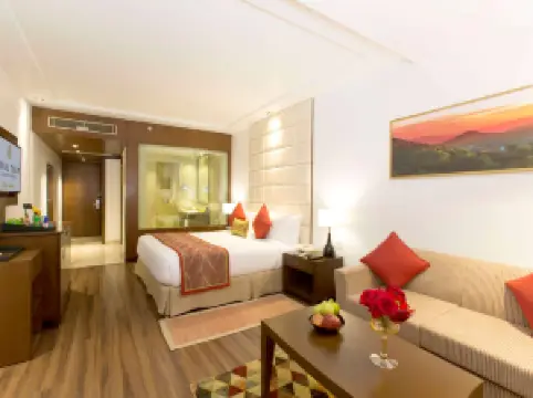 Royal Tulip Shimla - Kufri Hills