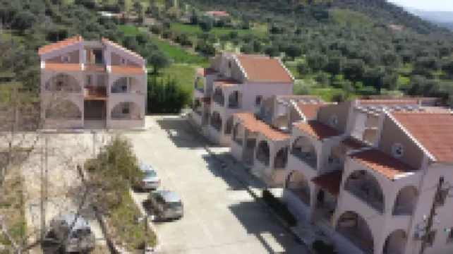 Kaiafas Lake Hotel Hotéis em 