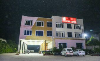 Hotel Adityaz