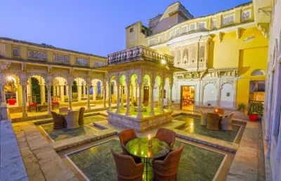 Hotel Ghanerao Castle Ranakpur Hotel dekat Sonana Khetlaji Temple