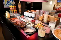 Campanile Reims Ouest - Tinqueux - breakfast