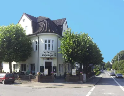 Raffelberger Hof Hotels near Essen/Mülheim Airport