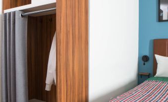 Uptown Suites Extended Stay Denver CO -Westminster