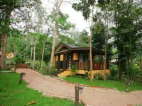 Home Phutoey River Kwai Hotspring & Nature Resort