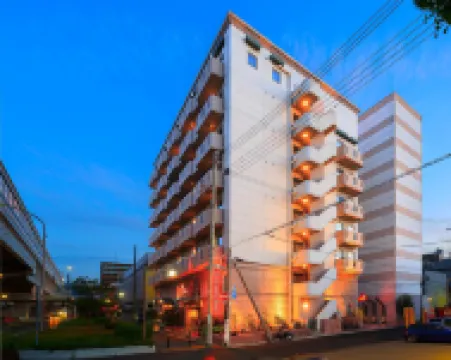 Lucky Sun Hotel in zona Nishinomiya Shrine