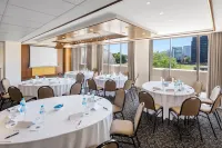 View Melbourne Hotels in Middle Park