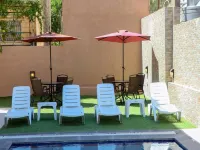 Almond Hotel Apartments - piscina